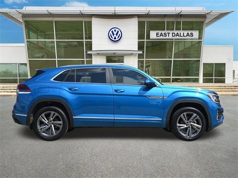 Certified 2024 Volkswagen Atlas Cross Sport SEL R-Line image 2
