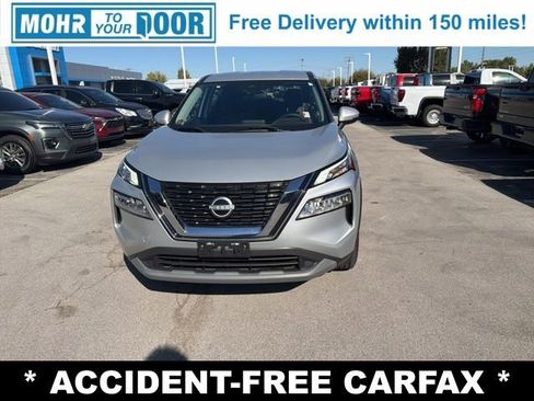 Used 2022 Nissan Rogue SV image 8