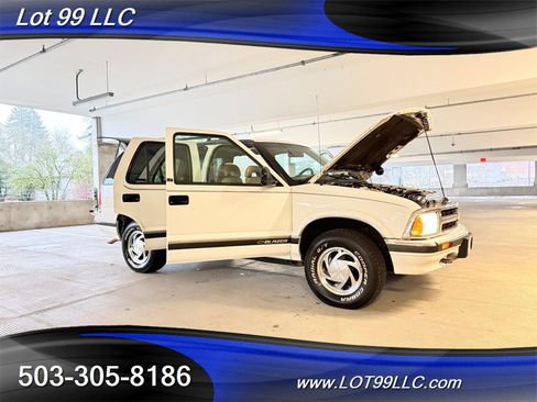 Used 1996 Chevrolet Blazer LT image 29