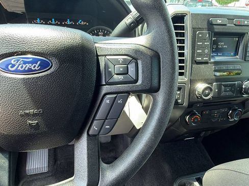 Used 2017 Ford F150 XLT AWD/4WD image 29