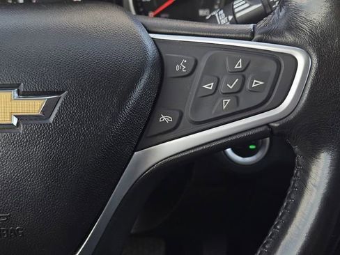 Used 2022 Chevrolet Equinox LT w/ Driver Convenience Package image 29