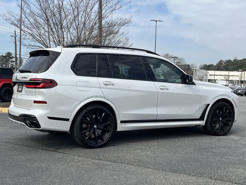 Used 2024 BMW X7 M60i w/ Executive Package image 29