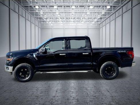 Used 2025 Ford F150 XLT w/ Equipment Group 301A Standard AWD/4WD image 7