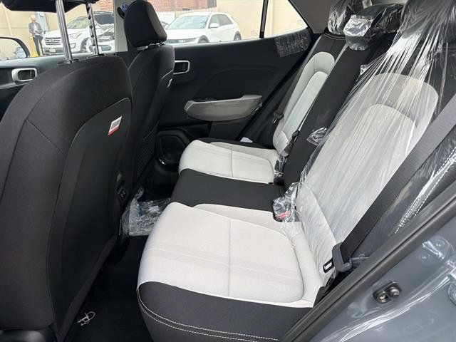 New 2026 Hyundai Venue SEL FWD image 12