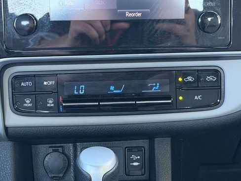 Certified 2017 Toyota Corolla LE w/ Carpet Mat Package (TMS) FWD image 23