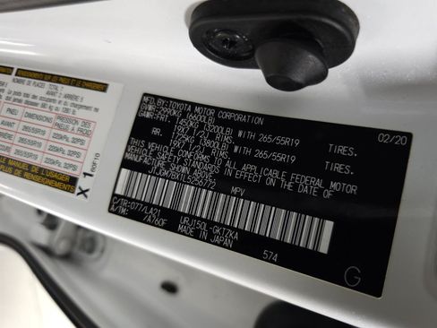 Used 2020 Lexus GX 460 Luxury w/ Off Road Package AWD/4WD image 38