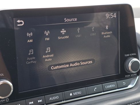 Used 2023 Nissan Rogue SV image 6