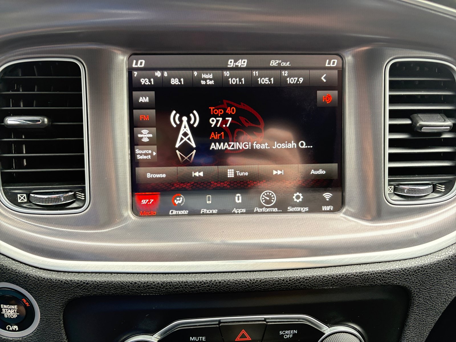 Certified 2020 Dodge Charger R/T RWD image 15