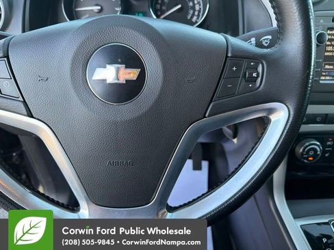 Used 2015 Chevrolet Captiva Sport LT w/ Convenience Package FWD image 13