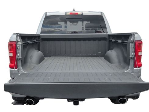 Used 2025 RAM 1500 Big Horn AWD/4WD image 31