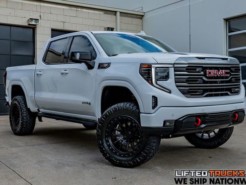 Used 2022 GMC Sierra 1500 AT4 w/ AT4 Premium Package AWD/4WD image 1