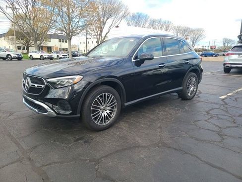 Certified 2026 Mercedes-Benz GLC 300 4MATIC image 2