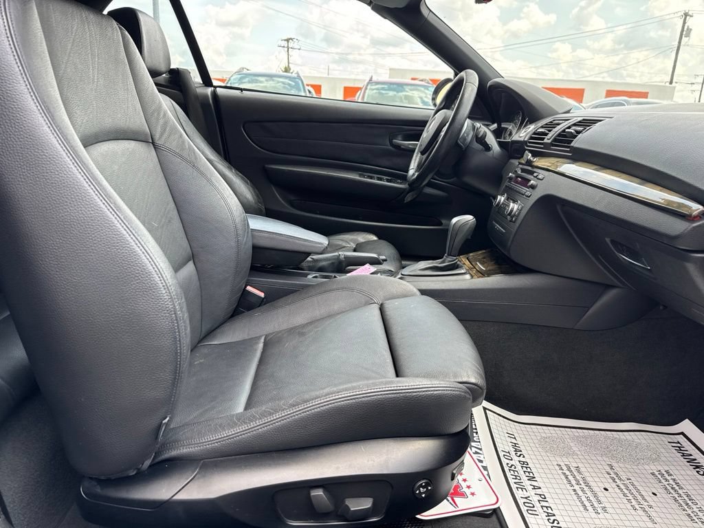 Used 2009 BMW 135i Convertible RWD image 28