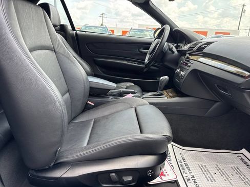 Used 2009 BMW 135i Convertible RWD image 28