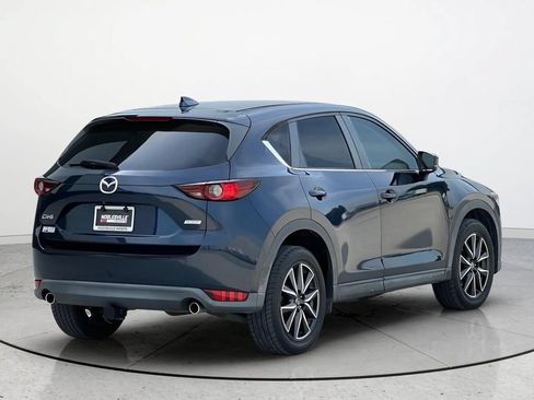 Used 2018 MAZDA CX-5 Touring FWD image 2