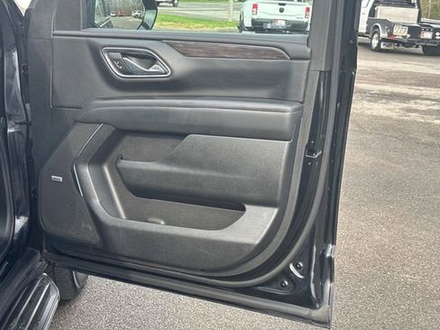 Used 2024 Chevrolet Tahoe LT AWD/4WD image 24