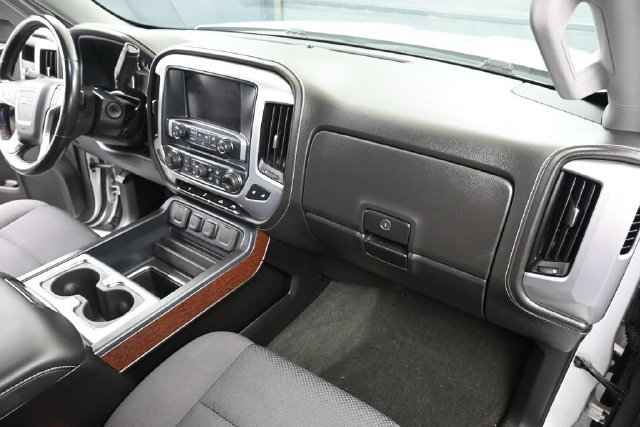 Used 2018 GMC Sierra 1500 SLE w/ SLE Value Package AWD/4WD image 13