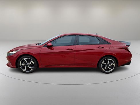 Certified 2023 Hyundai Elantra SEL w/ Convenience Package FWD image 6