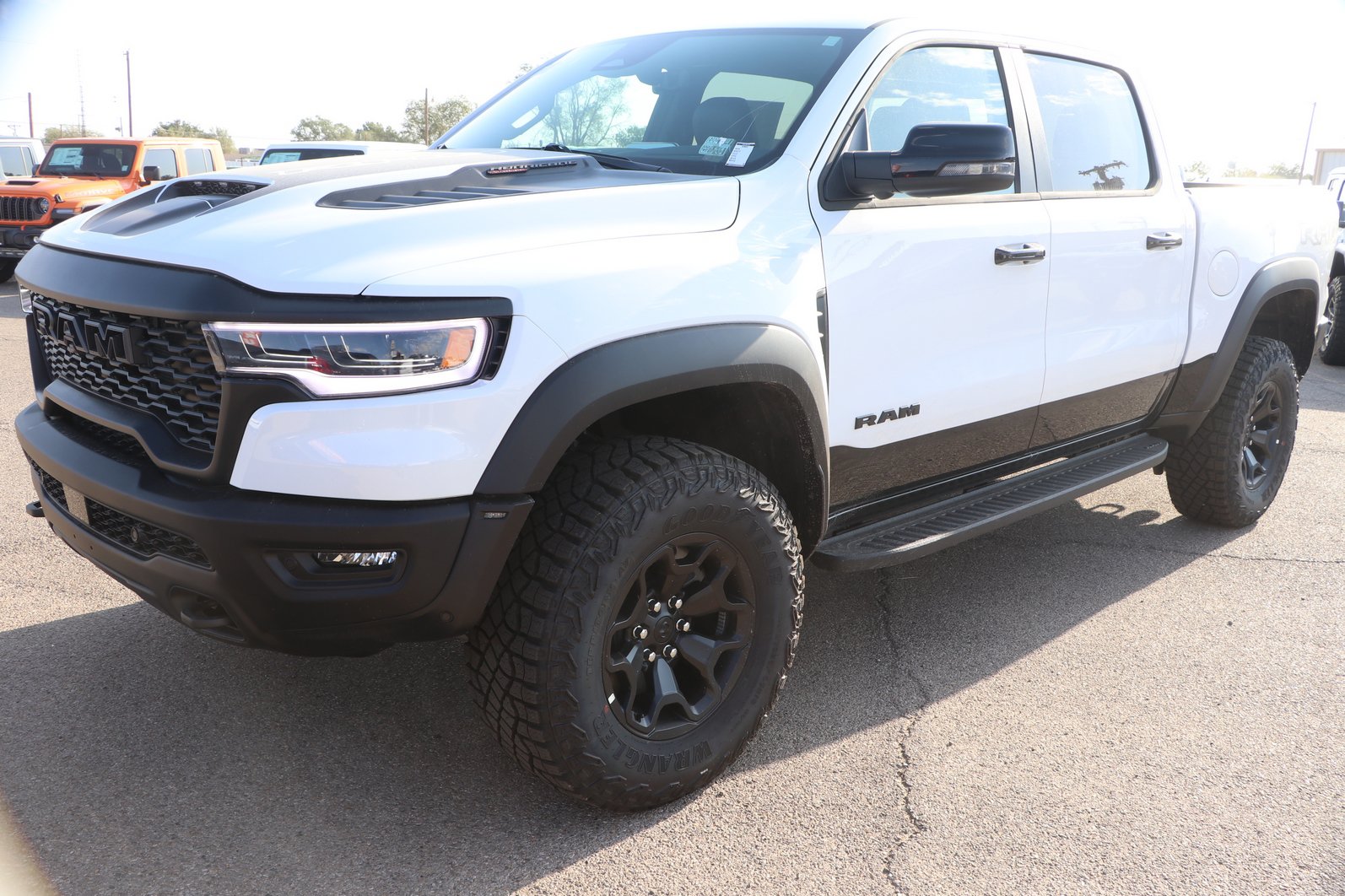 New 2026 RAM 1500 RHO w/ RHO Level 1 Equipment Group AWD/4WD image 3