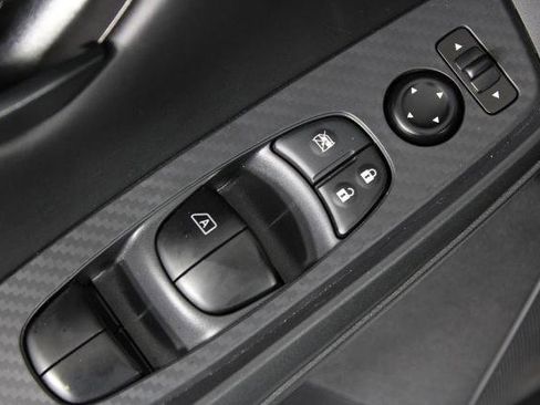 Certified 2025 Nissan Sentra S image 23