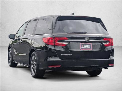 Certified 2024 Honda Odyssey EX-L image 8