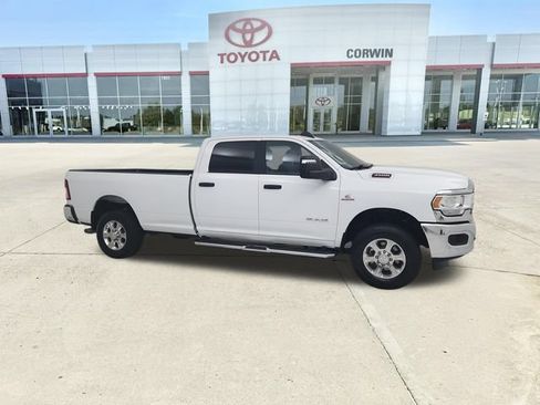 Used 2024 RAM 3500 Big Horn AWD/4WD image 33