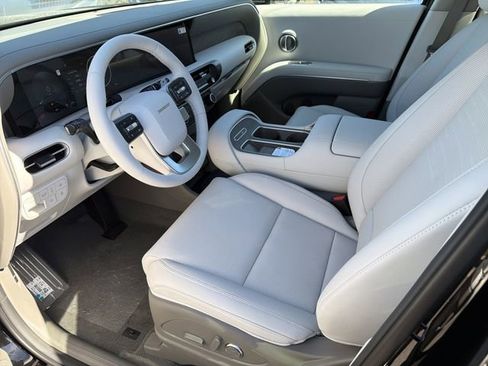 New 2026 Hyundai Palisade Limited FWD image 9