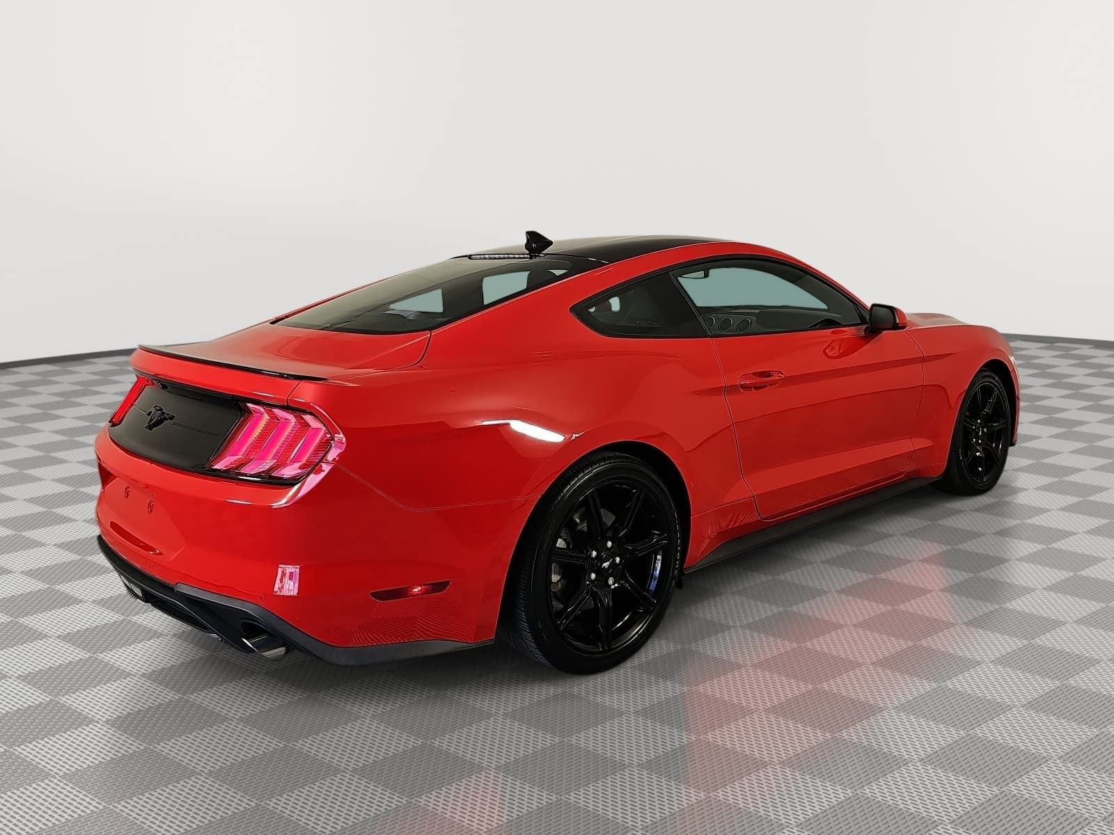 Used 2020 Ford Mustang Coupe w/ Equipment Group 101A RWD image 8