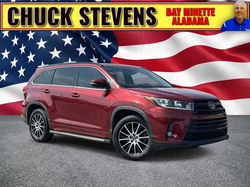 Used 2017 Toyota Highlander SE FWD image 1