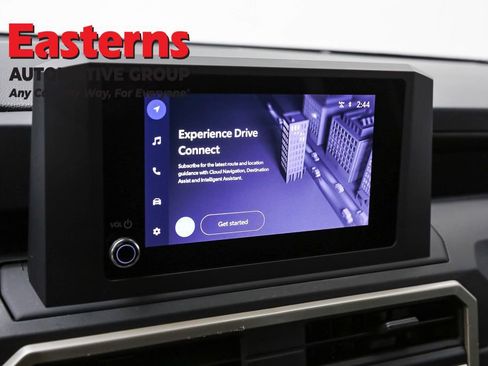 Used 2024 Toyota Tacoma SR image 19