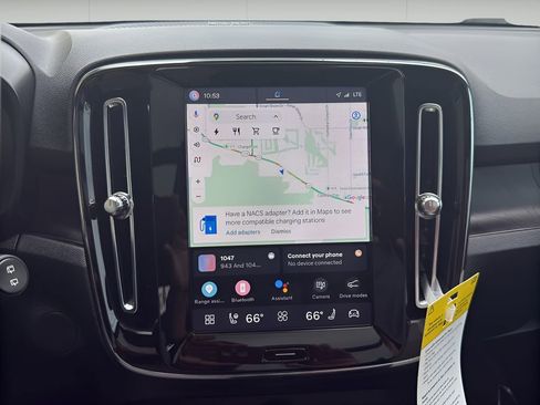 Used 2023 Volvo XC40 Recharge Ultimate image 37