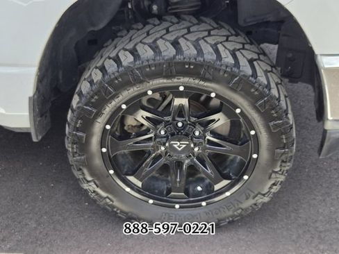 Used 2020 RAM 1500 Big Horn AWD/4WD image 11