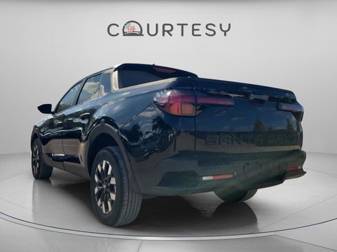 New 2026 Hyundai Santa Cruz SE image 2