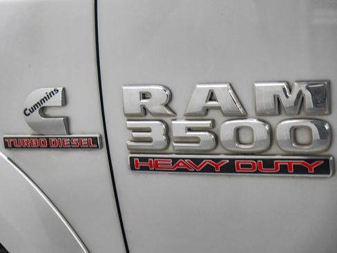 Used 2016 RAM 3500 Laramie image 50