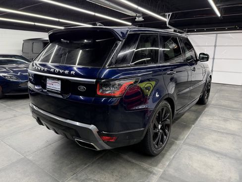 Used 2020 Land Rover Range Rover Sport HSE image 7