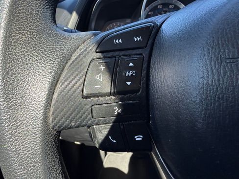 Used 2017 Toyota Yaris iA image 12