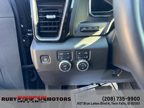 Used 2025 GMC Sierra 3500 Denali w/ Denali Reserve Package AWD/4WD image 12