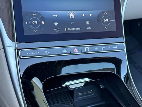 New 2026 Mercedes-Benz CLE 450 4MATIC Cabriolet image 17