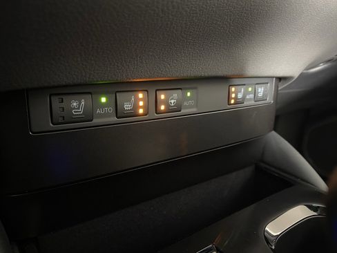 Used 2023 Lexus ES 350 w/ Premium Package image 29