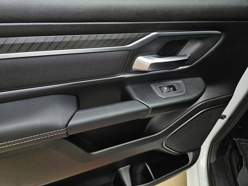 New 2026 RAM 1500 4x4 Crew Cab image 12