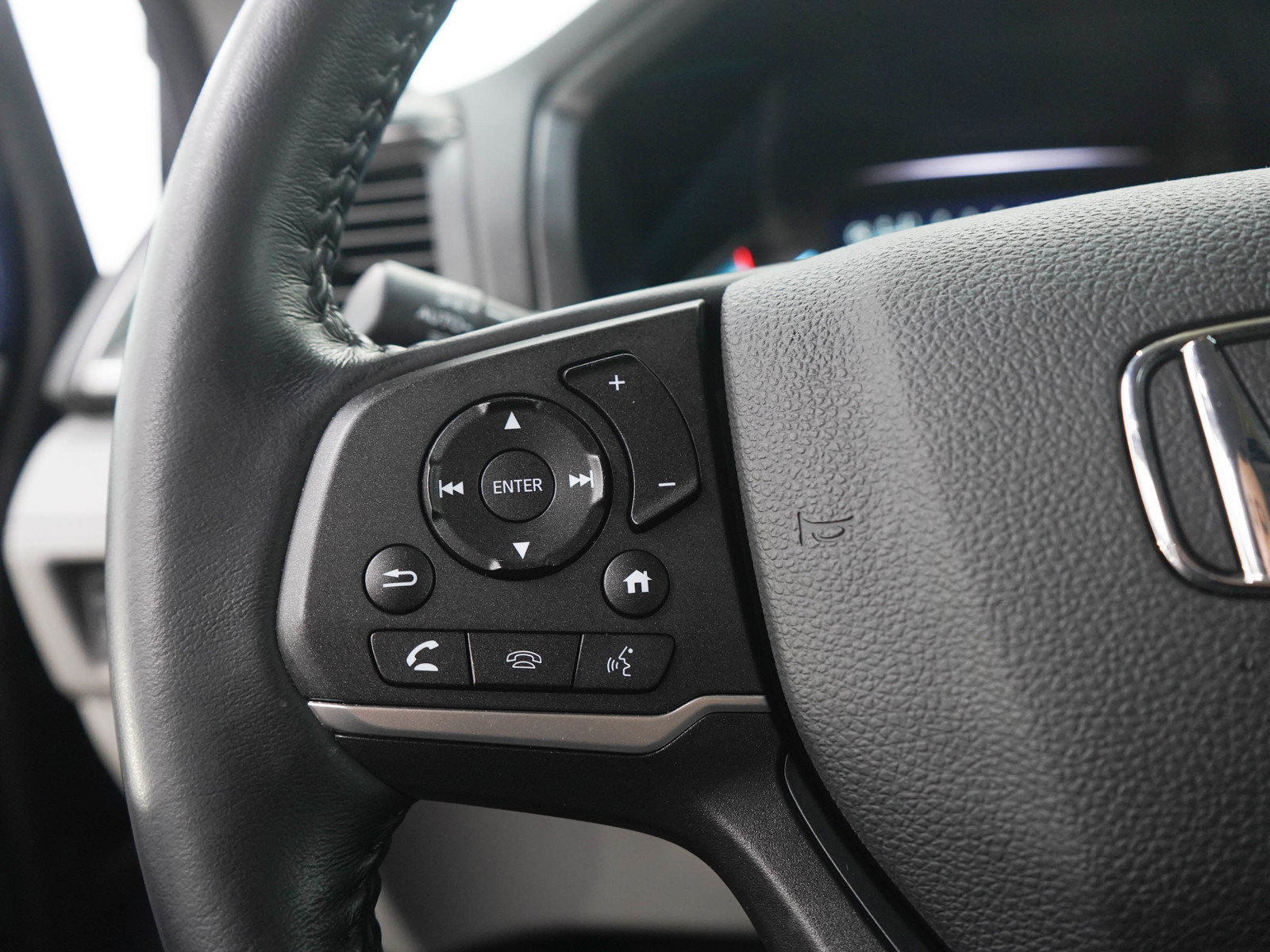 Used 2024 Honda Odyssey EX-L image 26