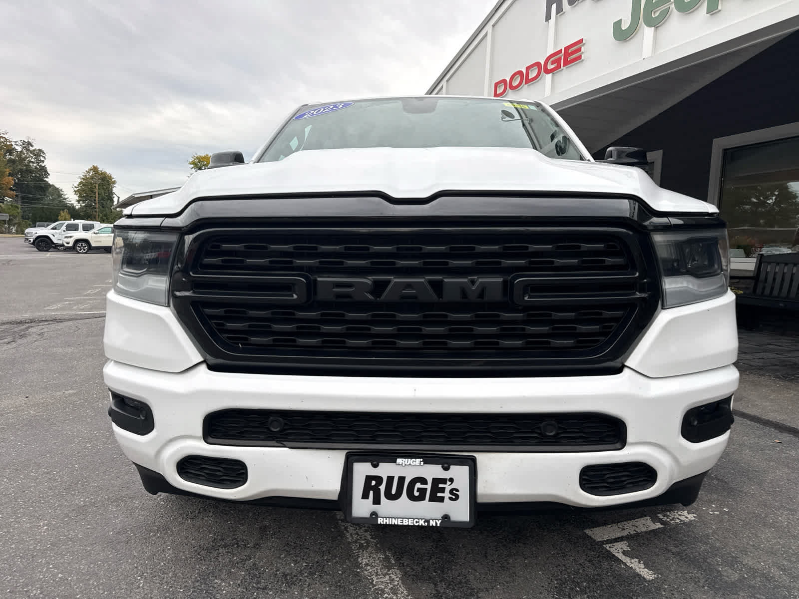 Used 2023 RAM 1500 Big Horn AWD/4WD image 9