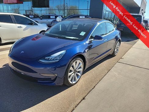 Used 2018 Tesla Model 3 image 3