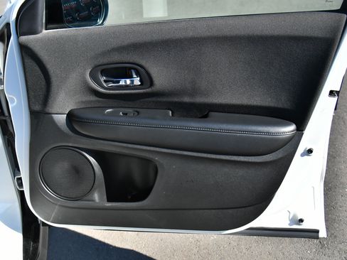 Used 2022 Honda HR-V Sport image 39