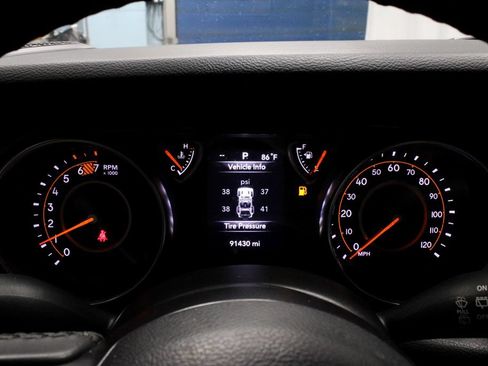 Used 2022 Jeep Wrangler Unlimited Sport AWD/4WD image 25