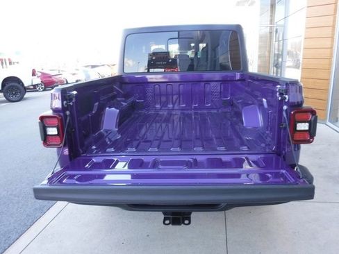 New 2026 Jeep Gladiator Willys image 13