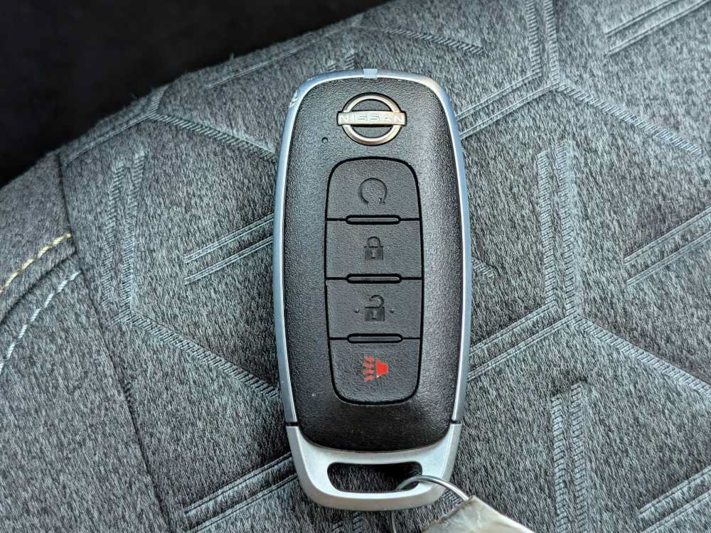 Used 2026 Nissan Kicks SV w/ Cold Weather Package AWD/4WD image 32