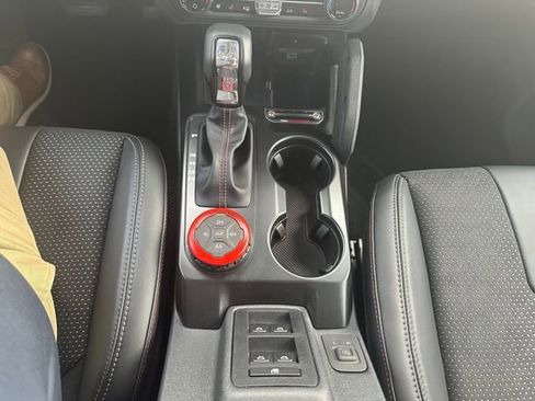 New 2025 Ford Bronco Raptor image 16