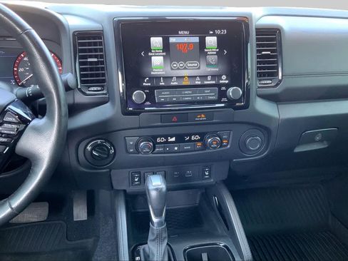 Used 2022 Nissan Frontier PRO-4X w/ Pro-4X Premium Package AWD/4WD image 7