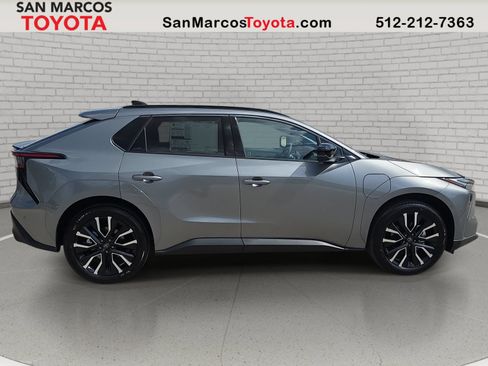 New 2026 Toyota bZ FWD image 4